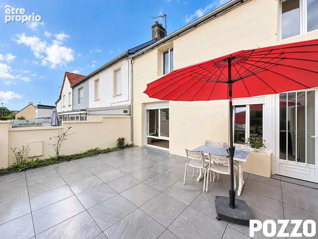 Maison à DONVILLE-LES-BAINS