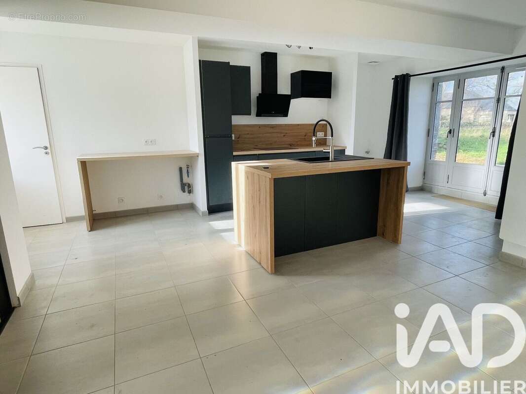 Photo 2 - Maison à LE THEIL-DE-BRETAGNE