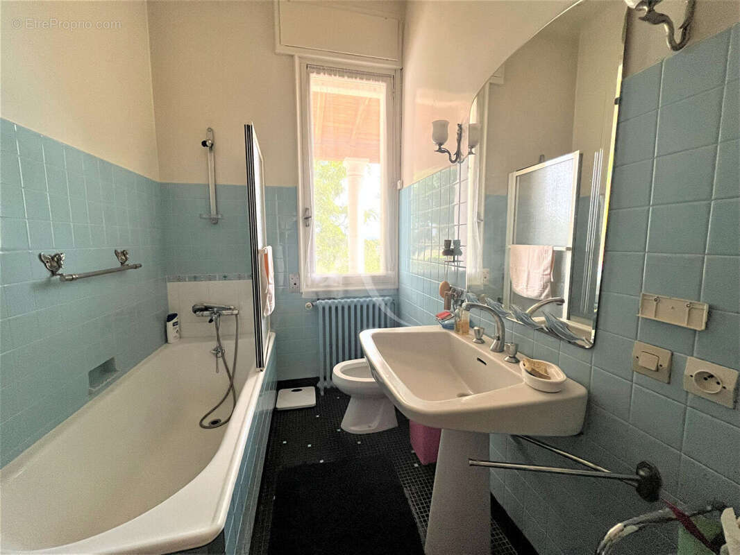 Maison à MONSEMPRON-LIBOS