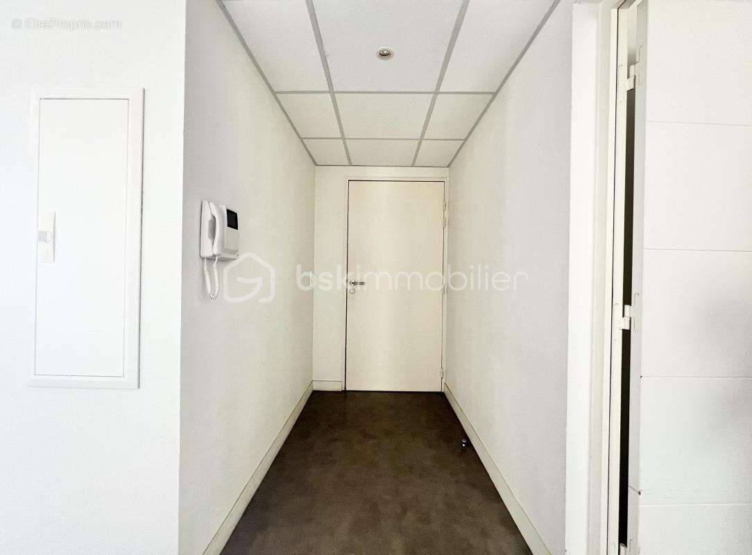 Appartement lumineux avec balcon au cœur d'une résidence arborée - photo 6