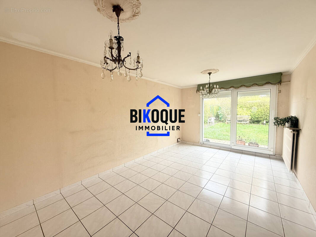 Maison à COUDEKERQUE-BRANCHE