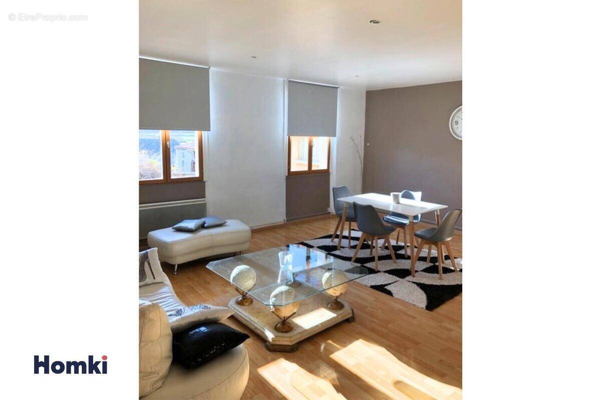 Appartement à VILLASAVARY