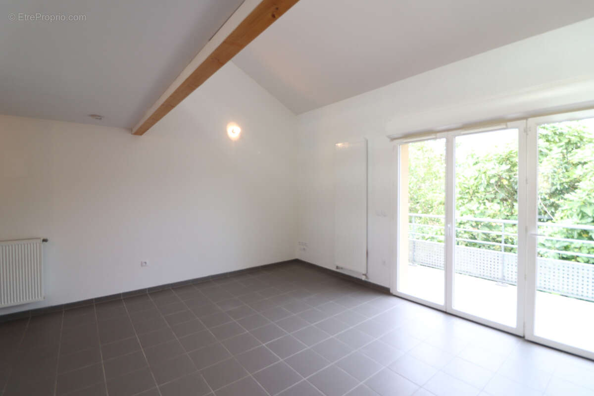 Appartement à LEOGNAN