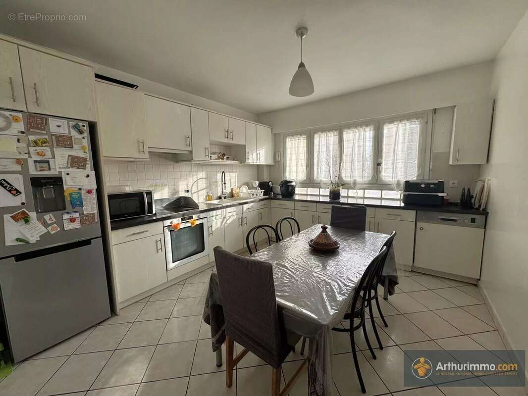 Maison à LES PAVILLONS-SOUS-BOIS