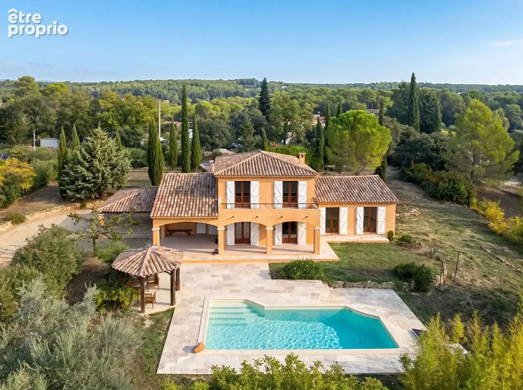 En exclusivité Villa à Lorgues T7 : 4/5 chambres / 161m2 au sol / piscine/ 4003m2  clos ! - photo 1