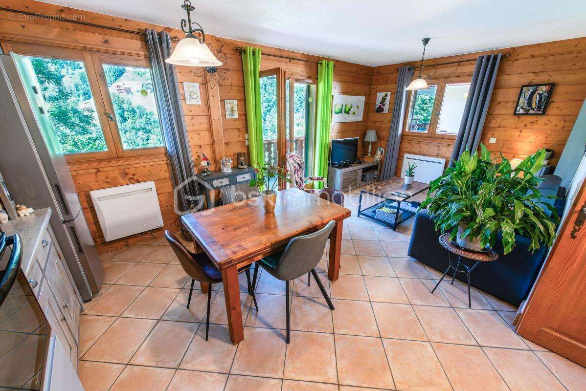 Appartement à FLUMET