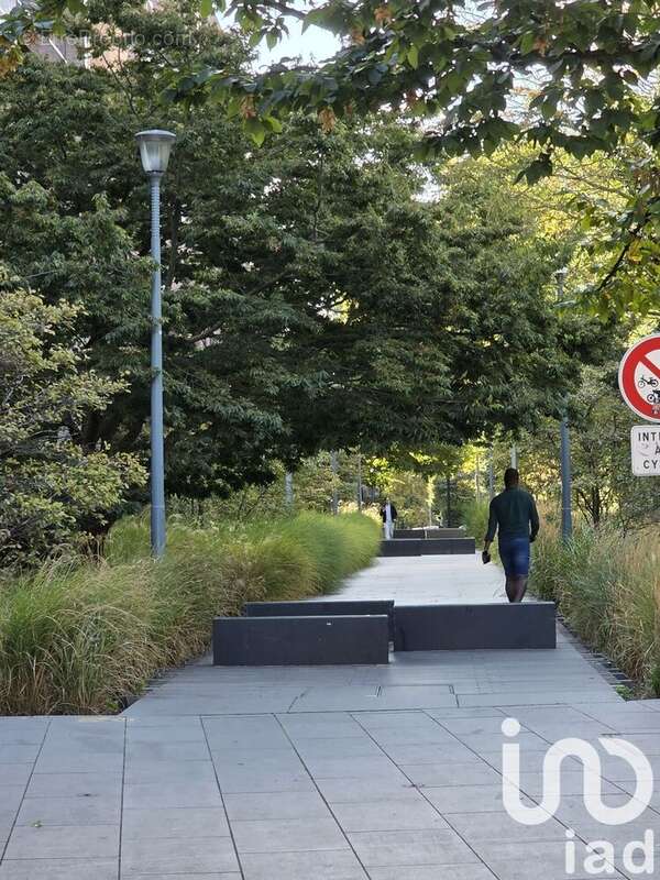 Photo 5 - Appartement à ASNIERES-SUR-SEINE