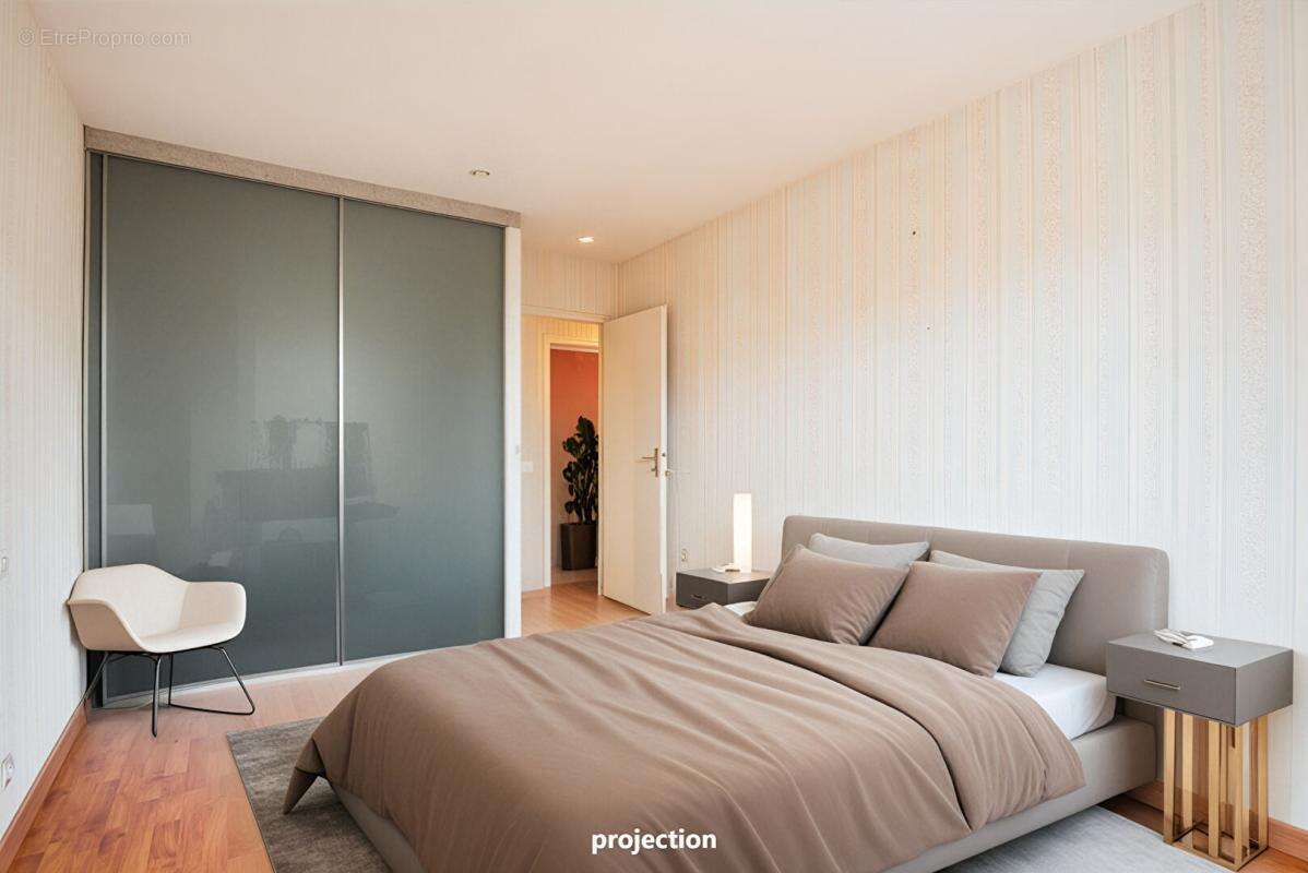 Maison à BOUGUENAIS