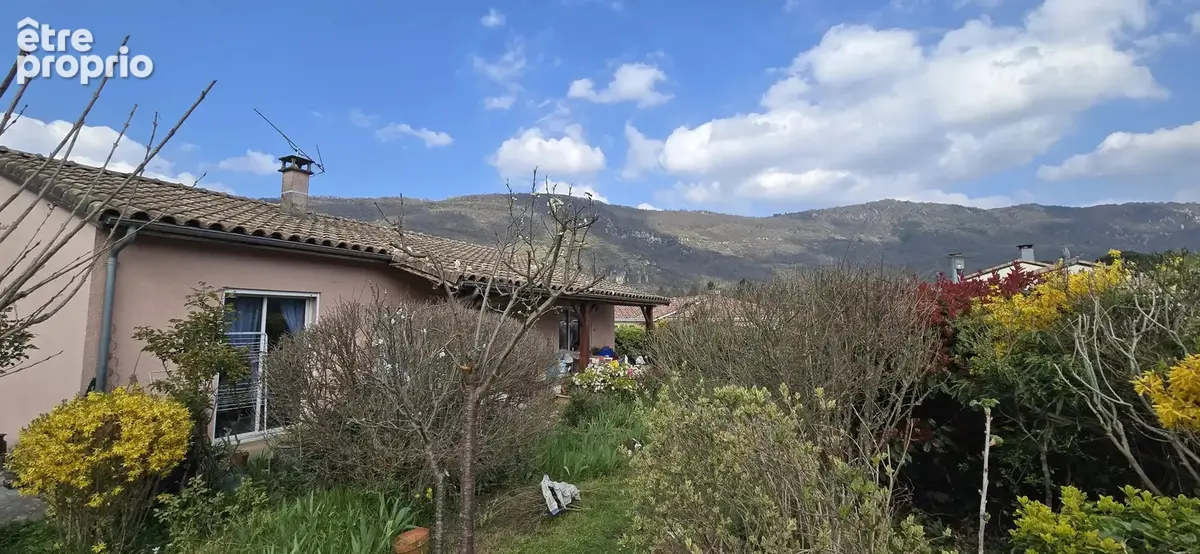 Photo Maison à Ferrieres-Sur-Ariege au prix de 232 000€