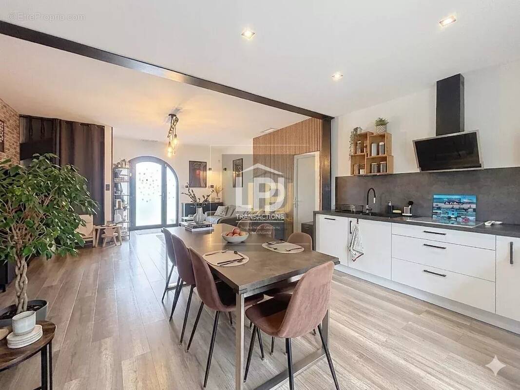 Maison à PORTET-SUR-GARONNE