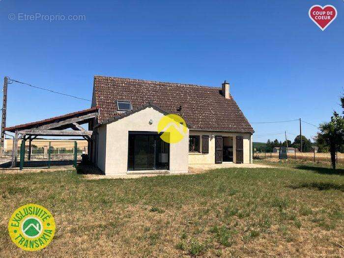 Maison à LES AIX-D&#039;ANGILLON
