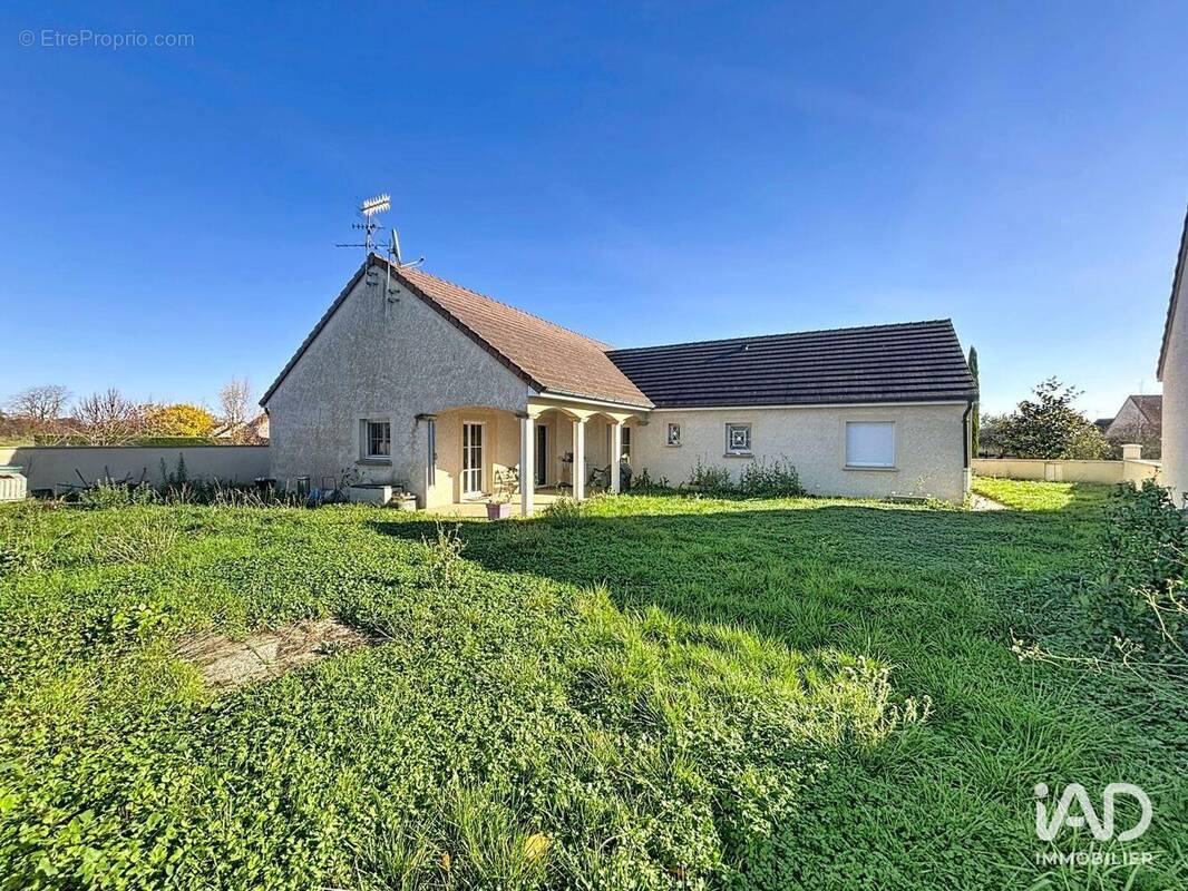 Photo 1 - Maison à CRISSEY