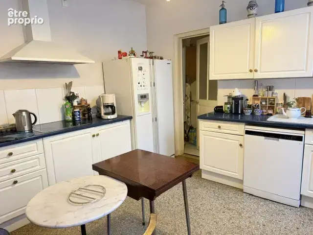 ORLEANS-RECOUVRANCE- Appartement ancien de 121m2 en duplex avec garage- - photo 10