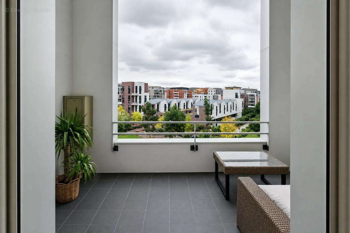 Appartement 3 pièces de 70,1 m² - Espace extérieur de 10m2 - photo 13