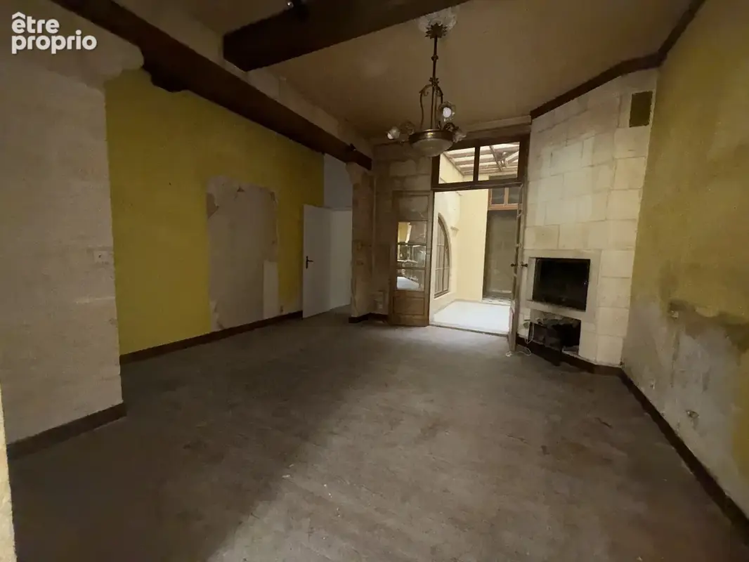 Appartement T3 à rénover avec patio intérieur - photo 2