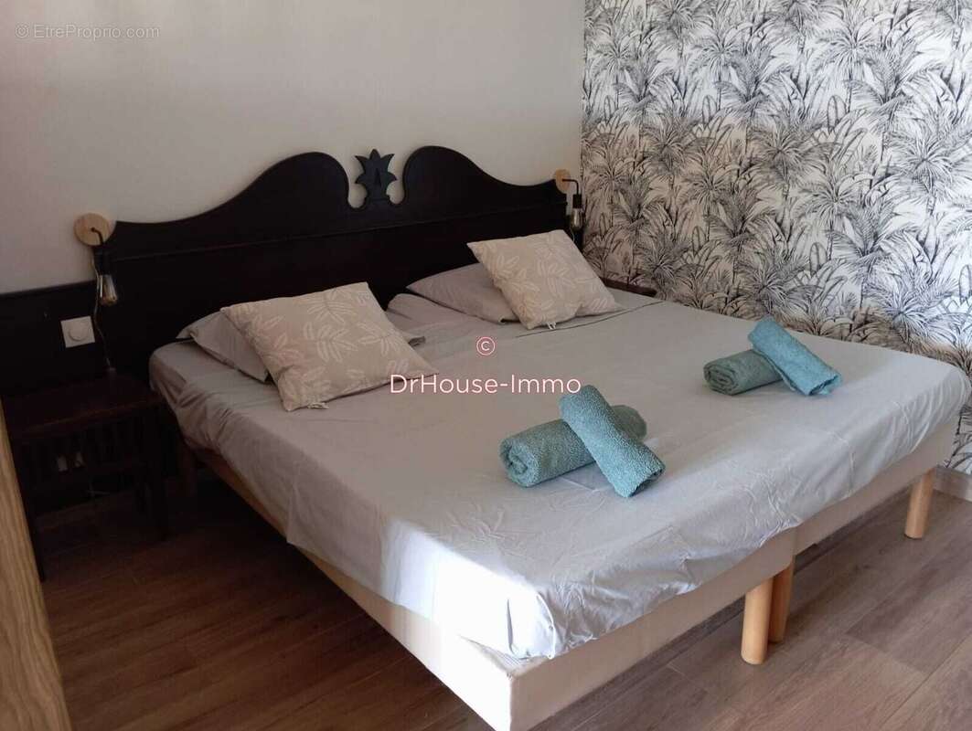 Appartement 50 m² à Sainte-Anne  - photo 13