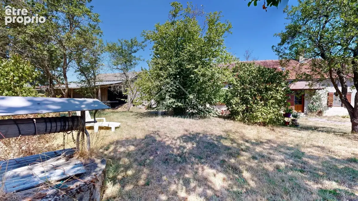 Belle propriété bourbonnaise avec 1 hectare à Saint-Plaisir - photo 17