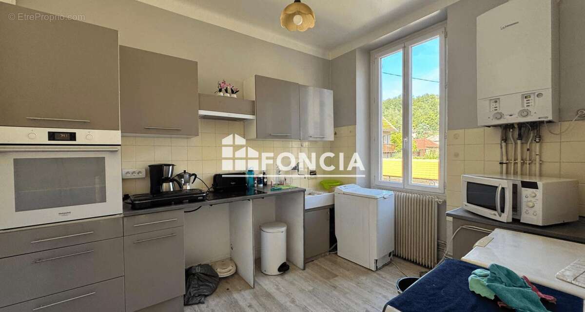 Appartement à AUBIN