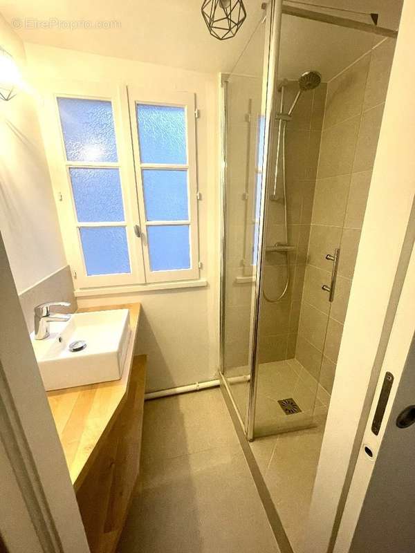 Appartement à VERSAILLES