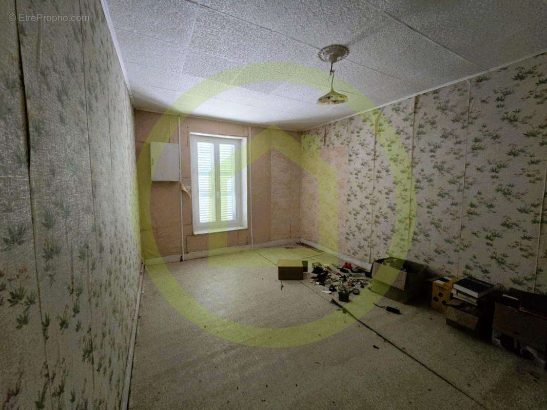 Maison 90 m² à Mosnac  - photo 9