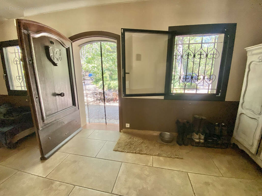 Maison à SAINT-VALLIER-DE-THIEY