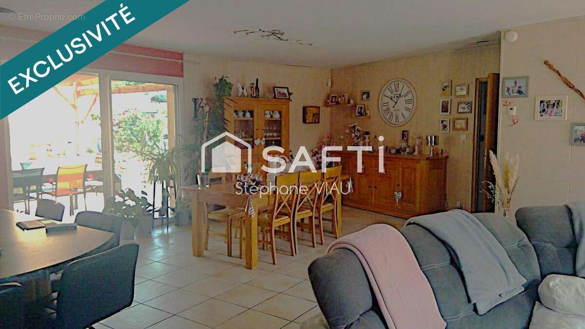 Photo 4 - Maison à LE PUY-NOTRE-DAME