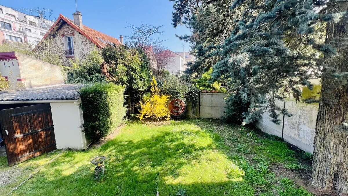 Maison à VILLEMOMBLE