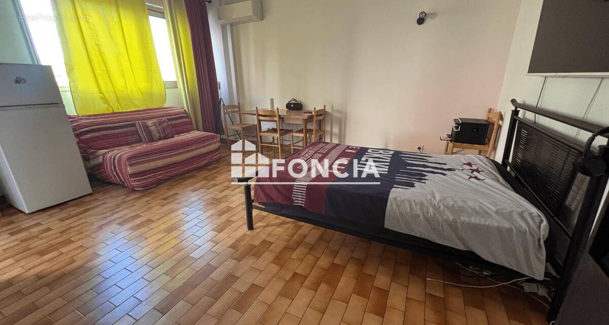 Appartement à HYERES