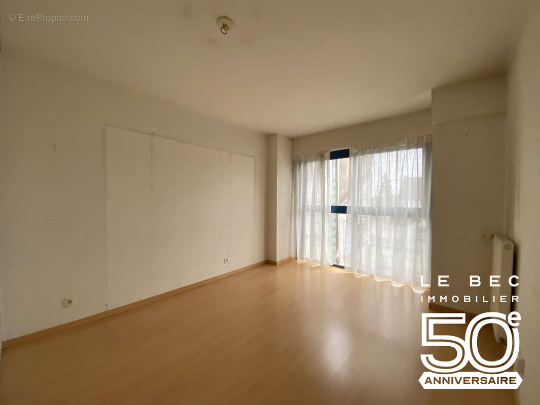 Appartement 100 m² à Vannes  - photo 6