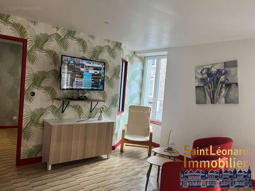 Appartement à FOUGERES
