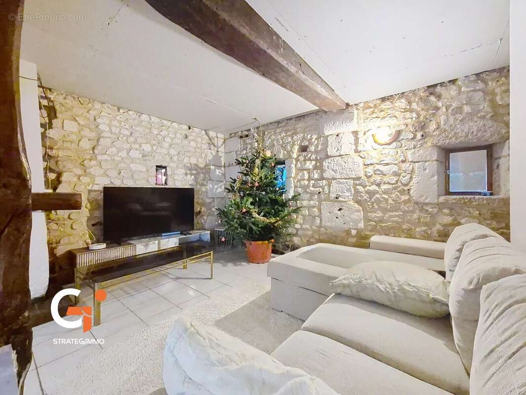 Maison à CAUMONT