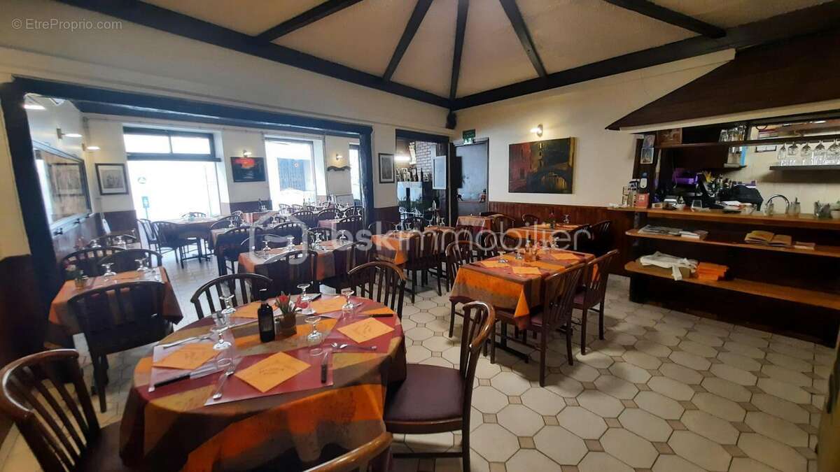 Commerce à PONTOISE