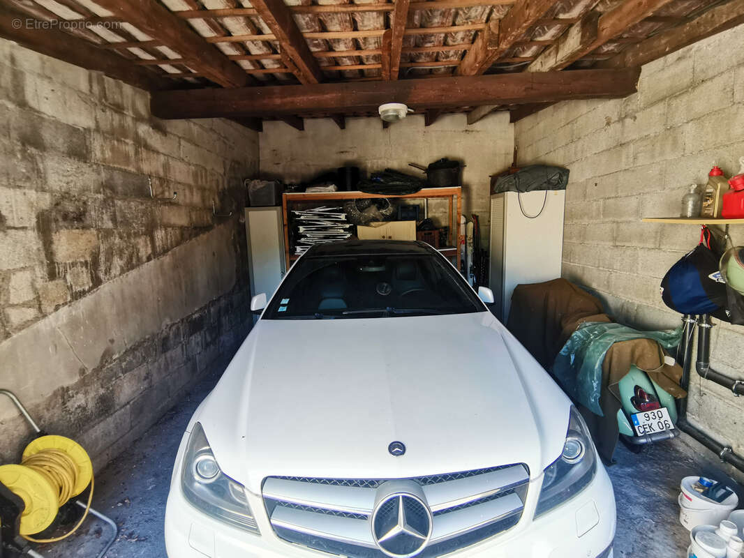 Maison à CAGNES-SUR-MER