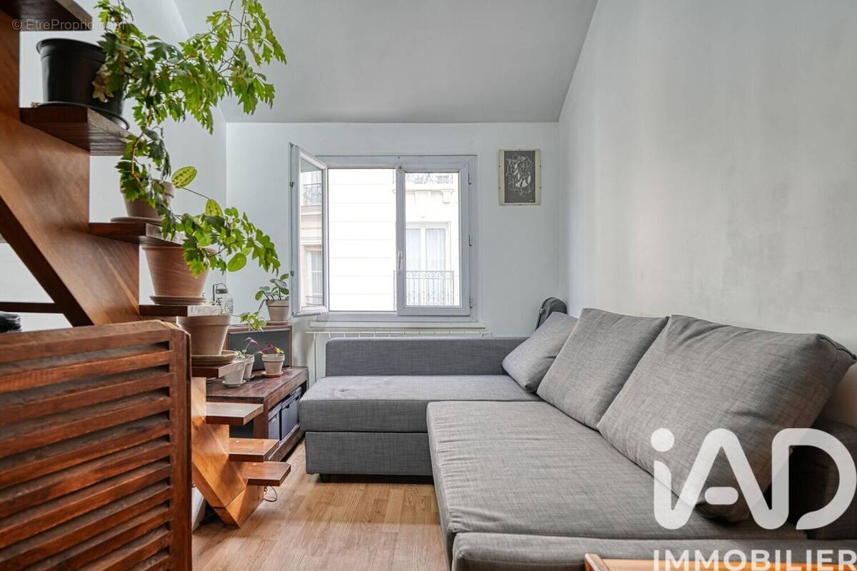 Photo 1 - Appartement à PARIS-10E