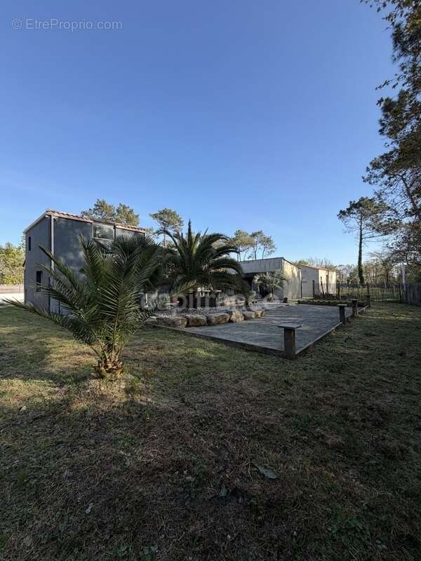 Maison à SAINT-GERVAIS