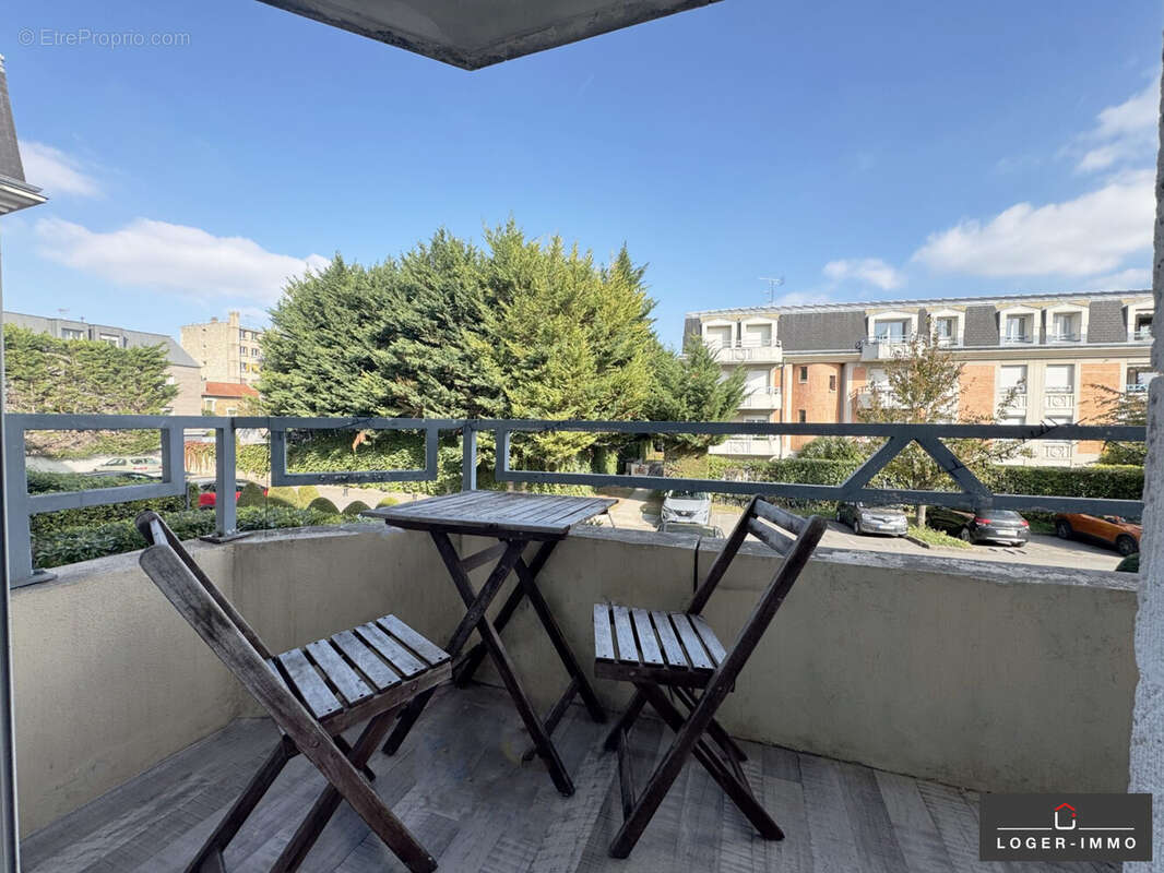 Appartement à THIAIS