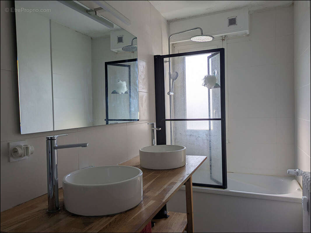 T5 colocation - garage - balcon - photo 6