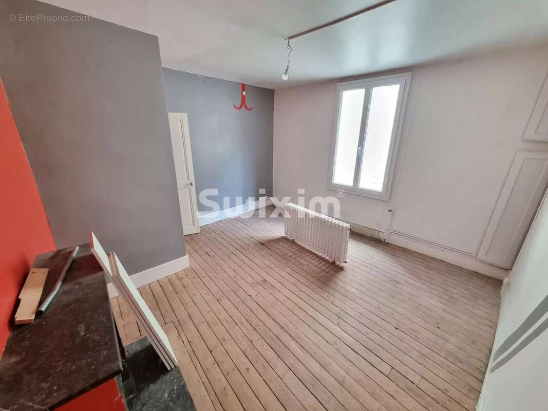 Immeuble de Rapport à Clamecy - Local commercial + 2 appartements - photo 5