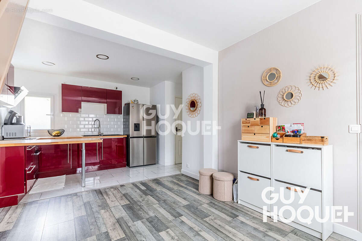 Maison à JUVISY-SUR-ORGE