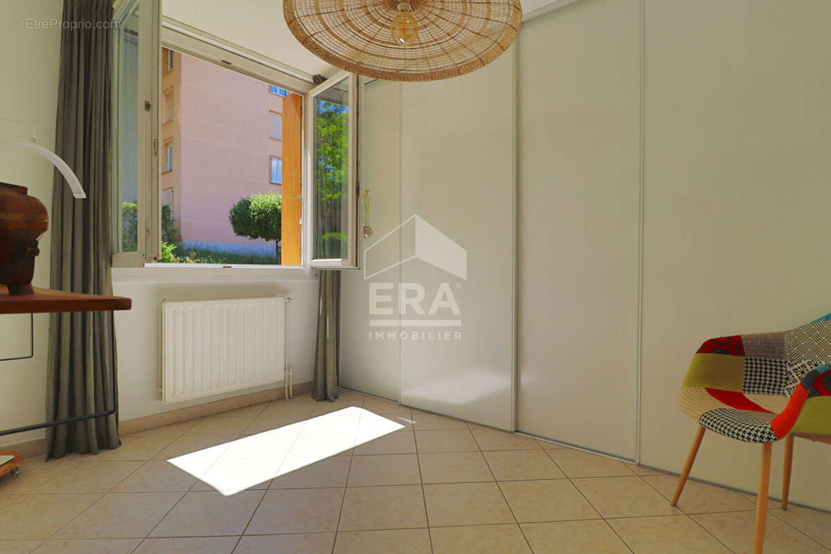 Appartement à MARSEILLE-13E