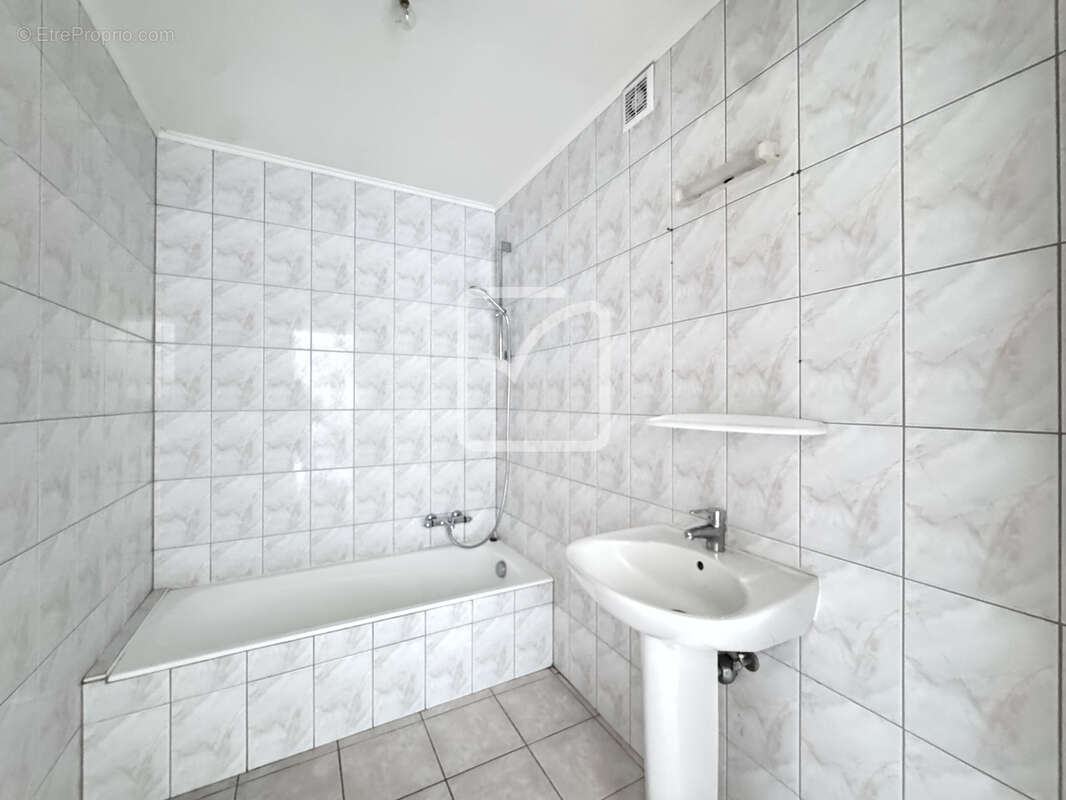 Appartement à FETERNES