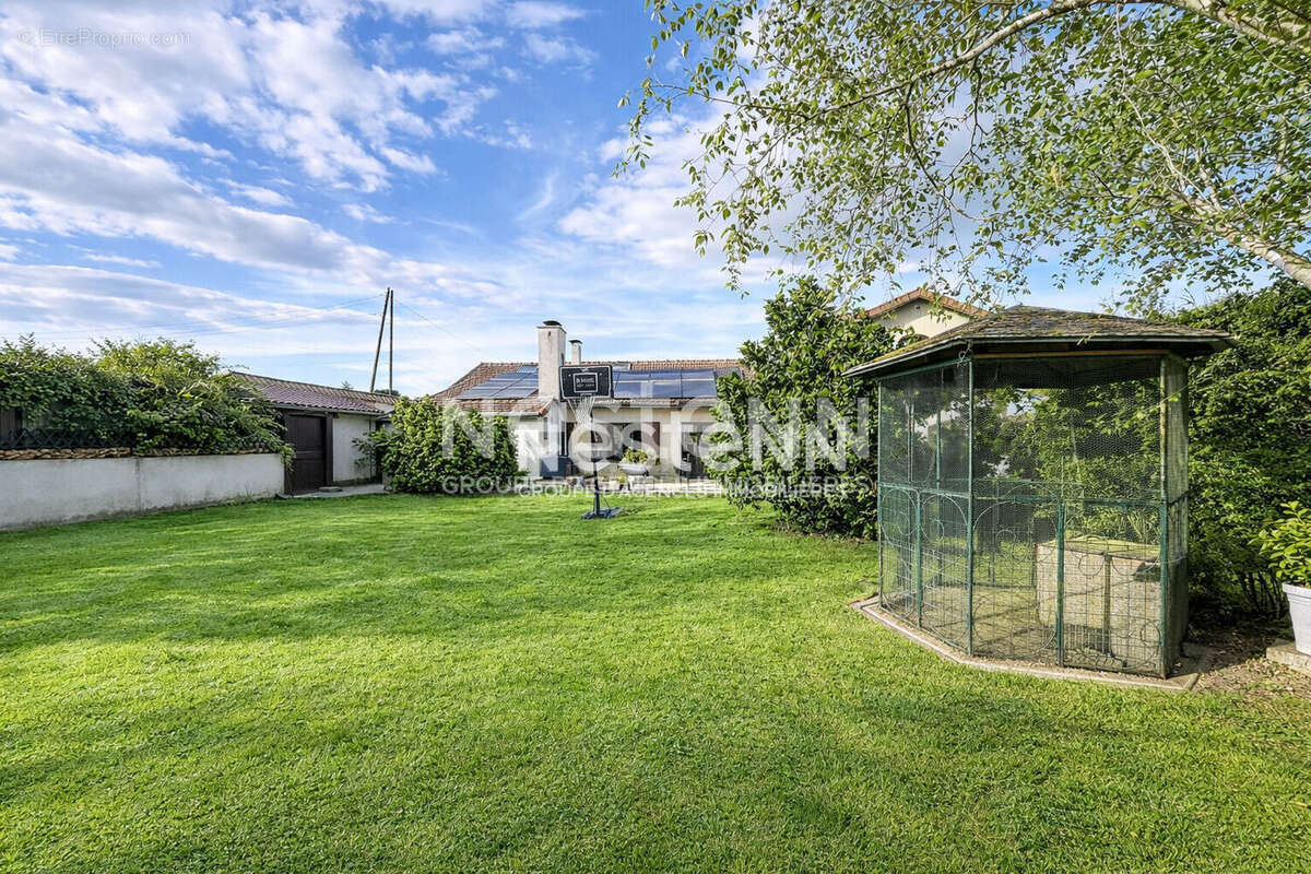 Maison à ILLIERS-L'EVEQUE