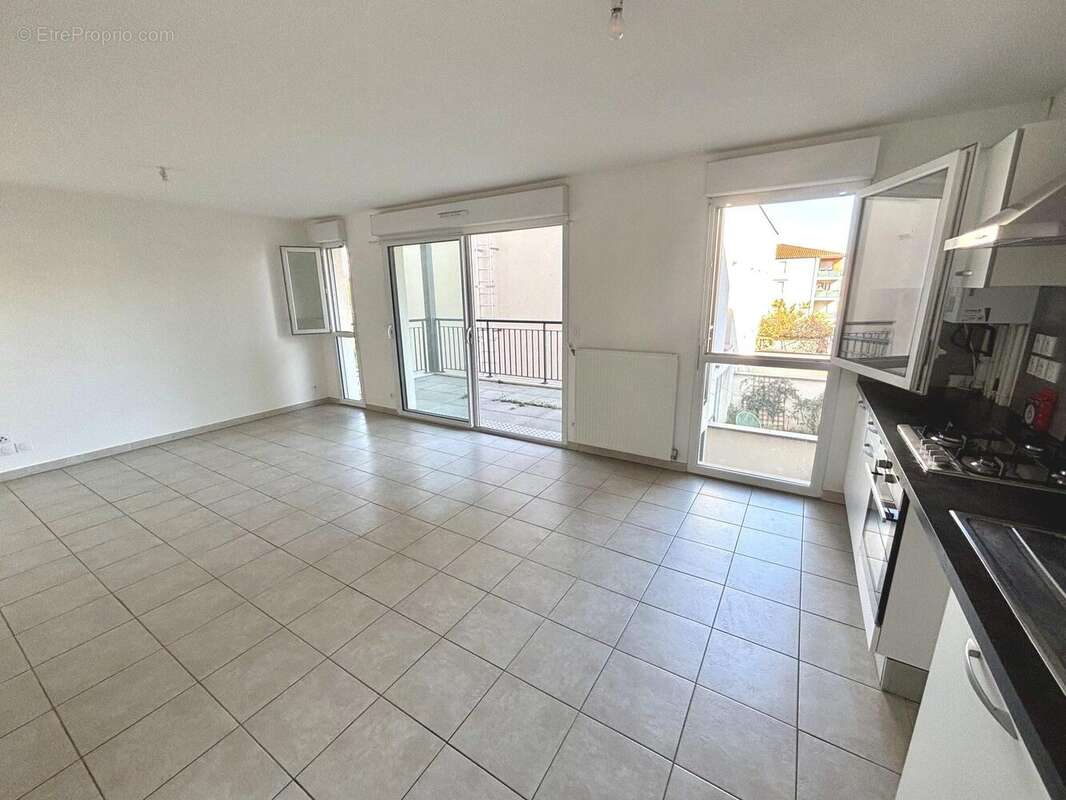 Appartement 68 m² à Valence  - photo 7