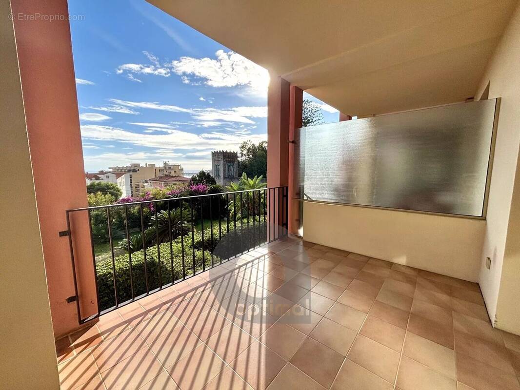 Appartement à MENTON