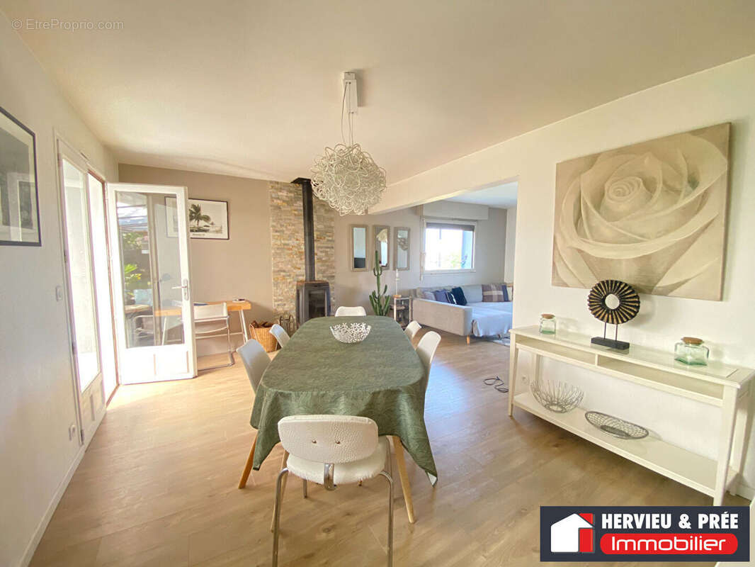 Maison à VER-SUR-MER