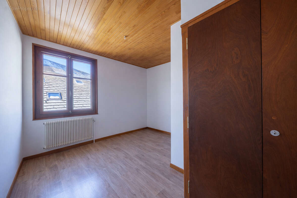 Appartement à TANINGES