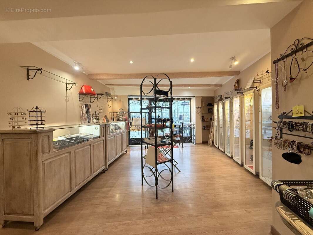 Commerce à MARTIGUES