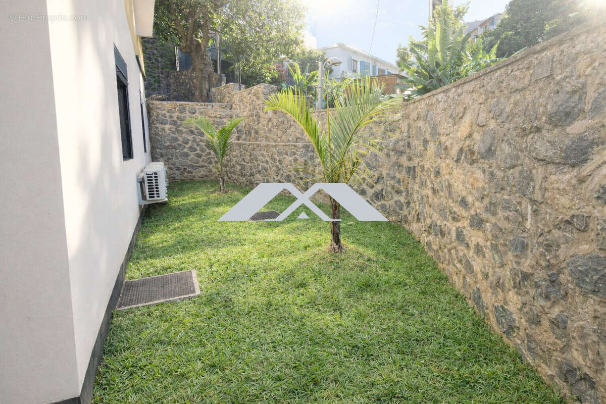 Appartement à SAINT-DENIS