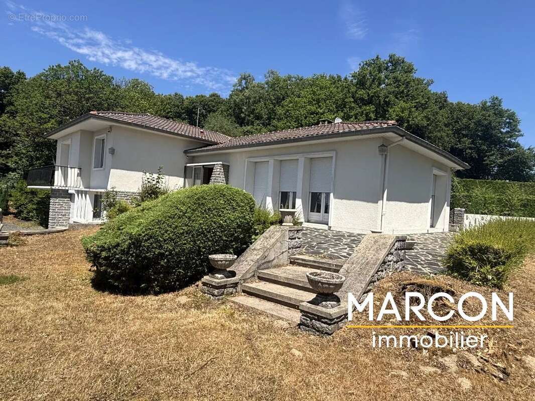 Maison à LA SOUTERRAINE