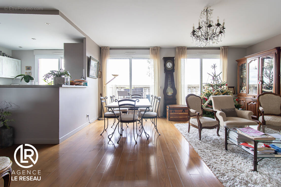 Appartement à SURESNES